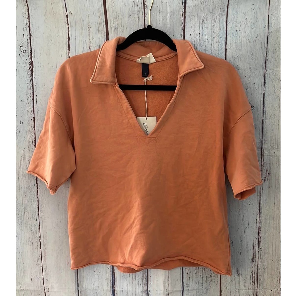 NWT Universal Thread Crop top